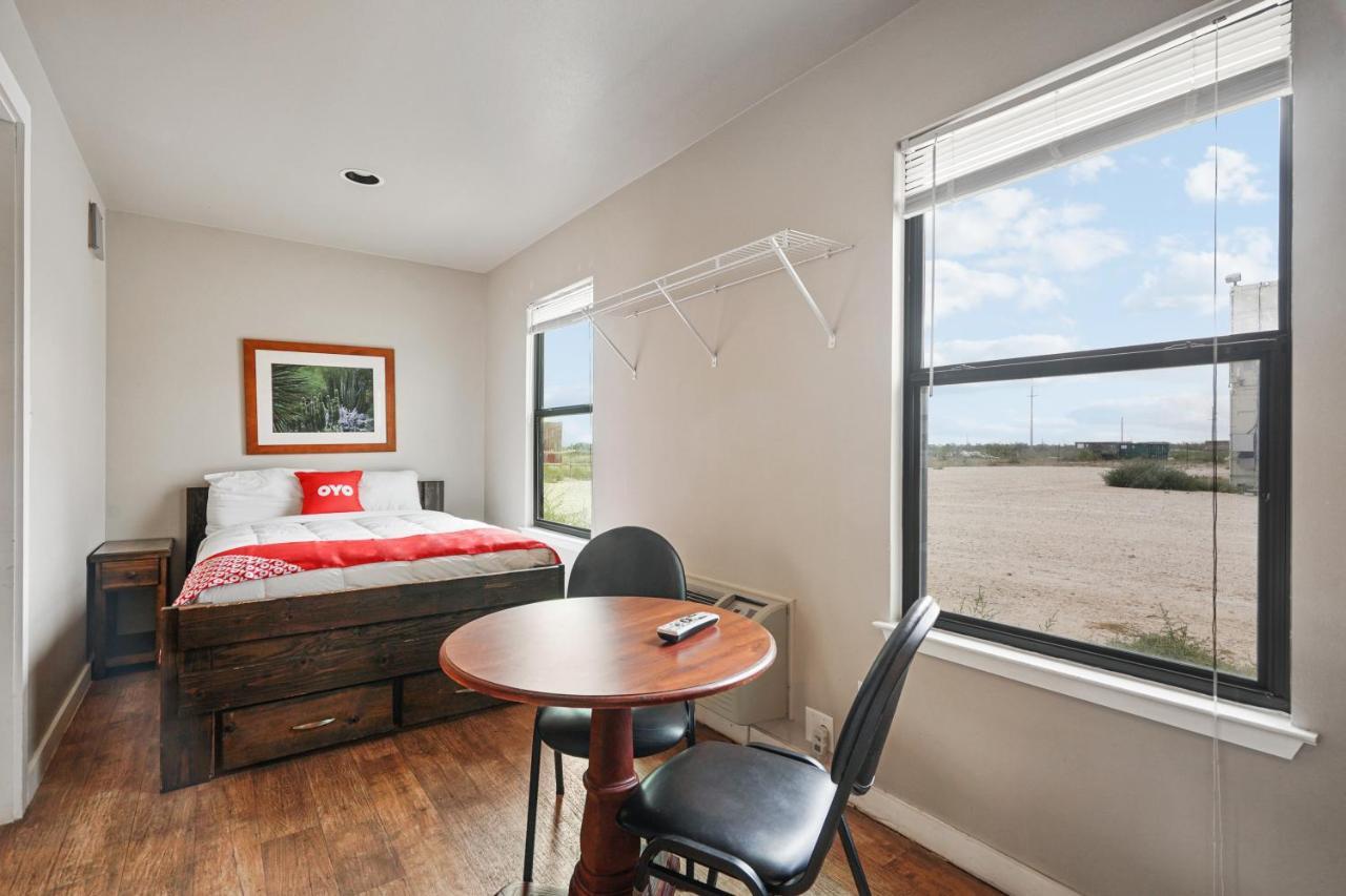 OYO Hotel Big Lake Hwy 137 TX Buitenkant foto